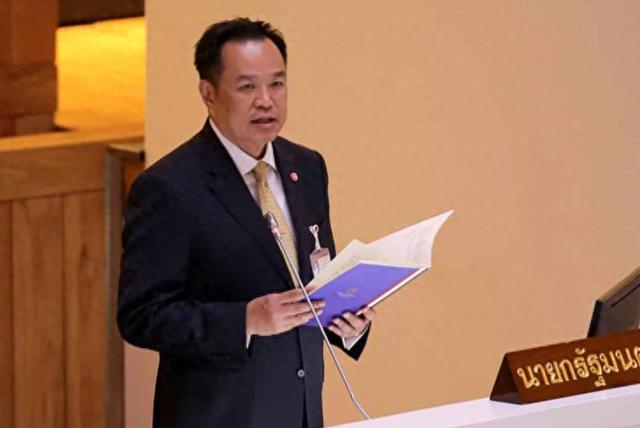 泰国政坛迎来大变动！东北部、南部等多个地区的政治家族集体“反水”，纷纷转投泰自豪