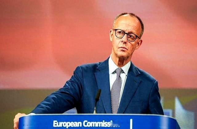 德国新总理默茨上任后，一刻不停地奔波于欧洲各国！他到底图什么？5月6日刚上任，