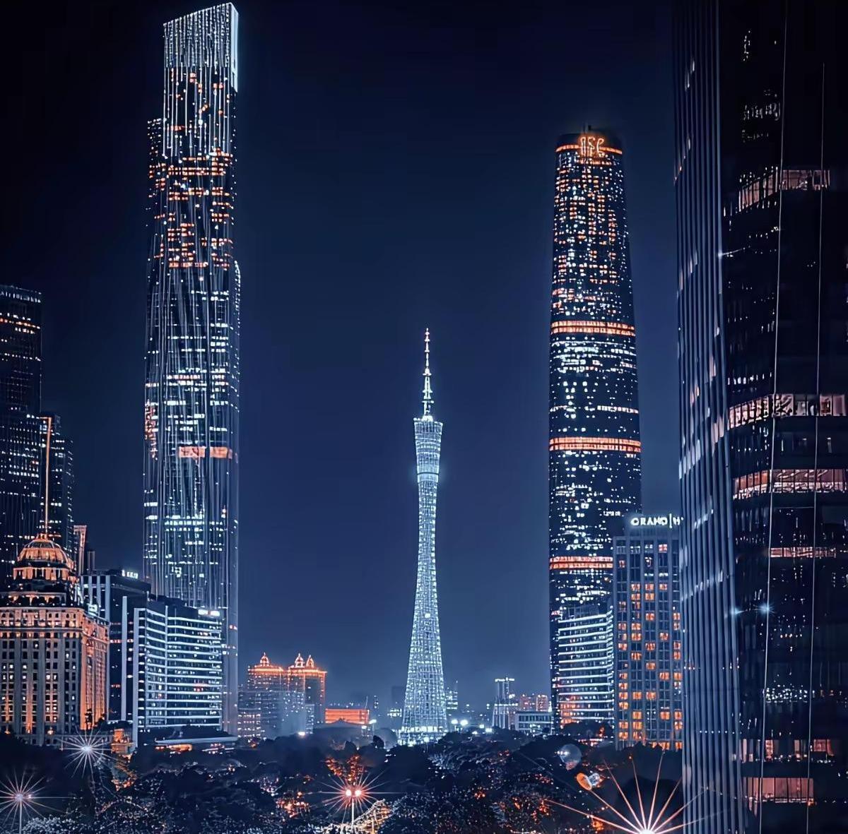 别再跟我提广州的小蛮腰了。说真的，用它来代表广州，简直是把这城给看扁了。广州