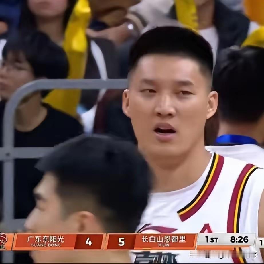 曾繁日，去上海队吧，或者去北京北汽男篮吧，这样的话，心里的委屈和怒气会释放出来的