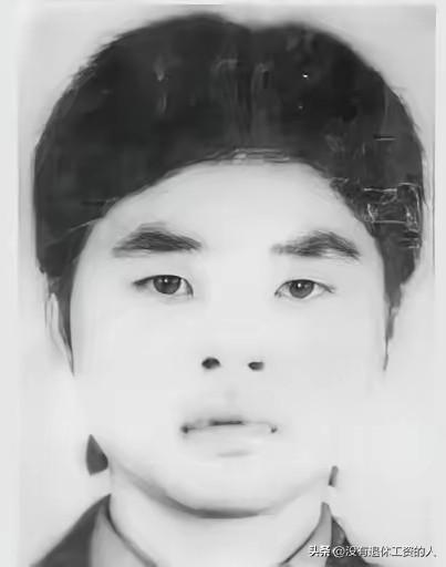 这个叫“苏江波”的福建人，是中国通缉的在逃跨境赌博犯罪分子。靠着开设赌场赚了