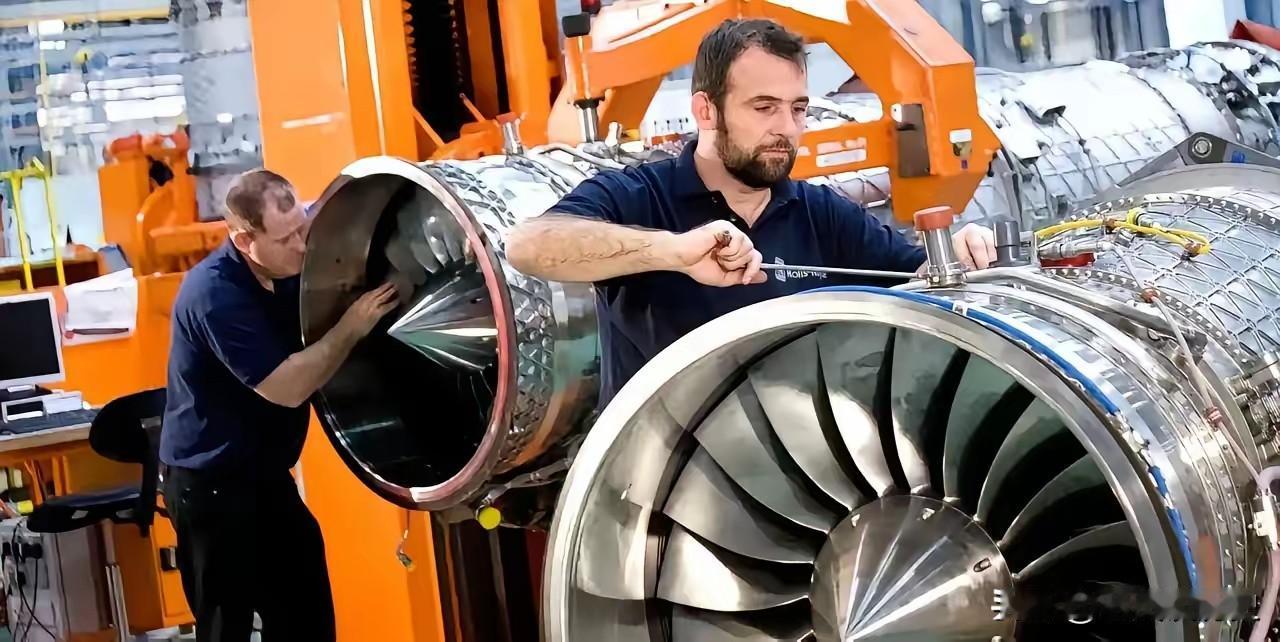 就在12月底，英国航空发动机大厂罗尔斯-罗伊斯突然放出重磅消息：他们要把印度当成
