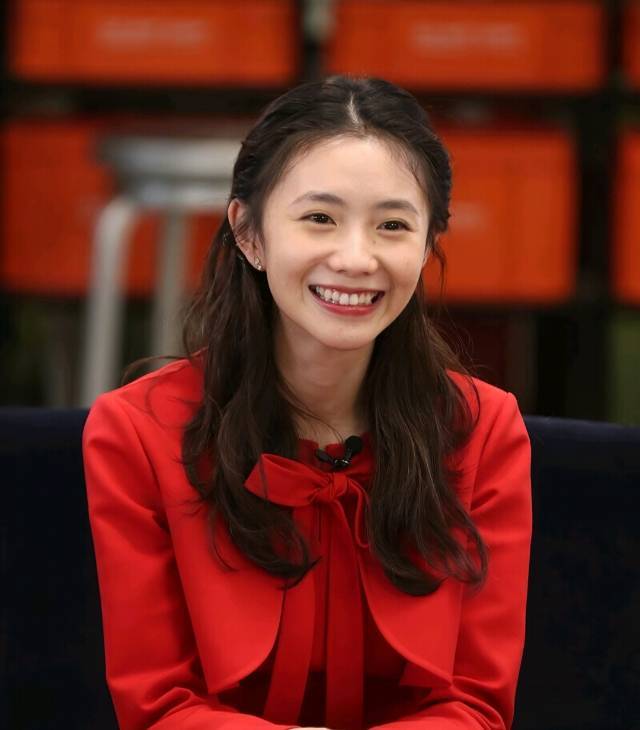 浩存好美，穿衣显瘦