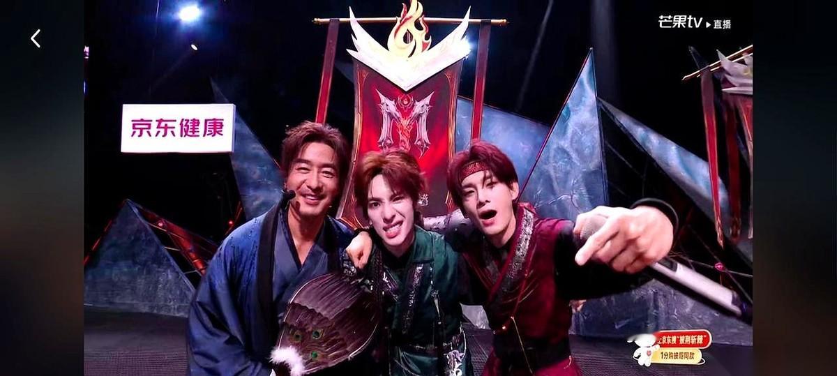 《披荆斩棘2026》三公分组名单一曝光，节目组的权力沙盘直接被推翻重来。阿云嘎、余文乐、曹骏，这三人