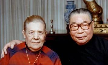 1992年，白俄罗斯的官员向蒋经国的遗孀蒋方良发出邀请，真诚地说：“希望你可以回