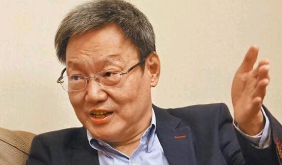 陪同郑丽文访问中国大陆的苏起出来讲话了！4月12日，就在郑丽文率国民党访问