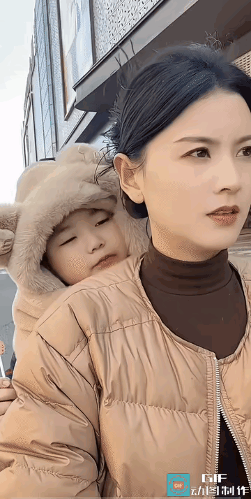 童言无忌，说者无心，听者有意，最后一句信息量极大。