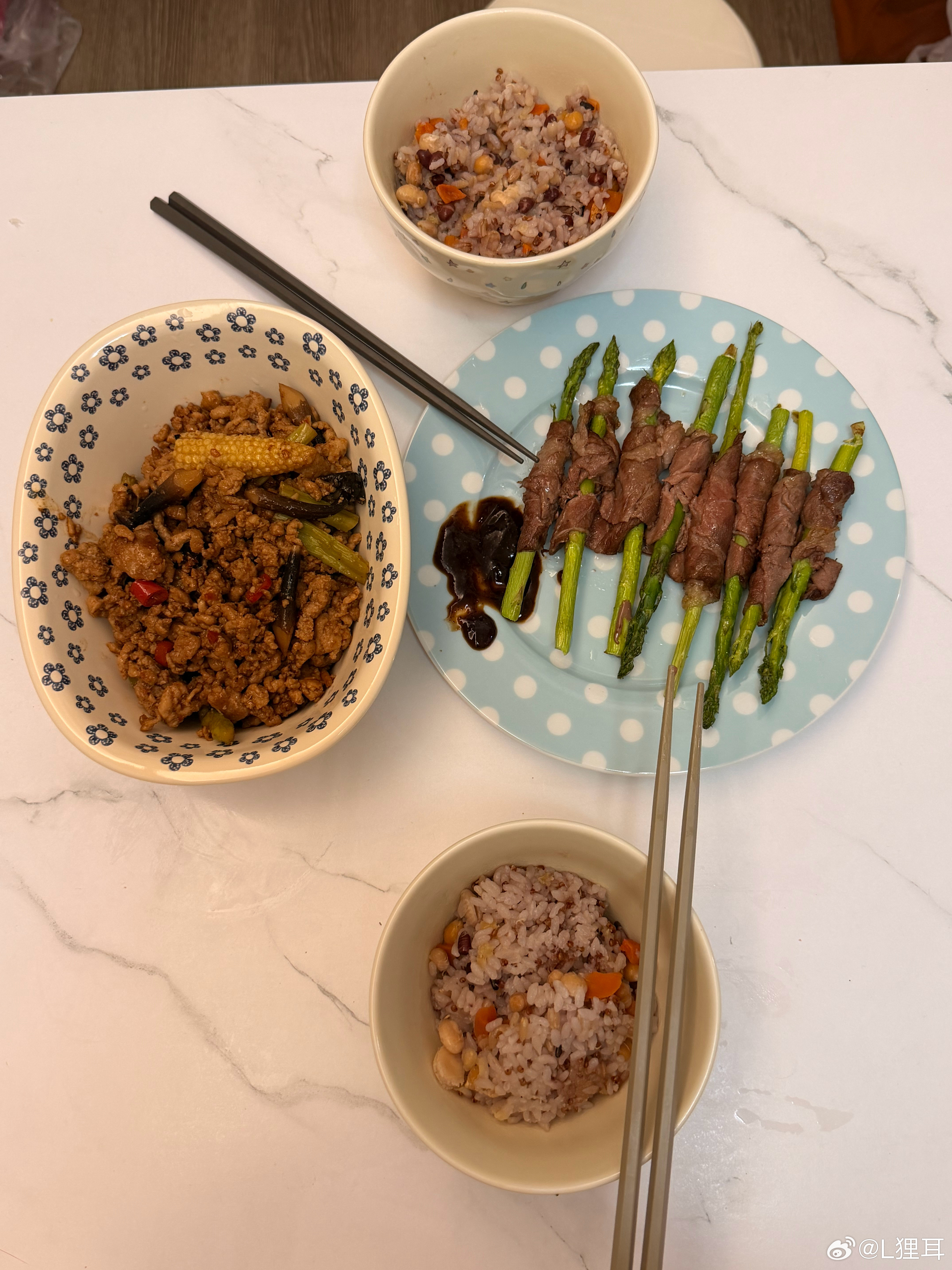 小1来我家玩儿耳食记