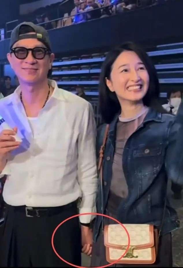 想不到香港二流演员张家辉都这么有钱，他刚刚以1.32亿卖掉了一套香港中慧家园