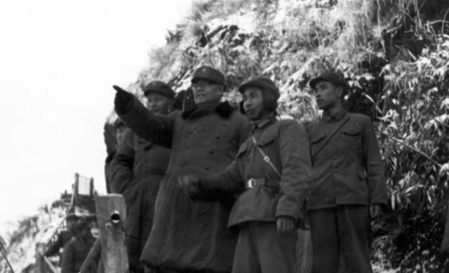 1969年，山西军区司令谢振华少将接到报告：“第13冶金建筑公司工人杨成效打砸抢