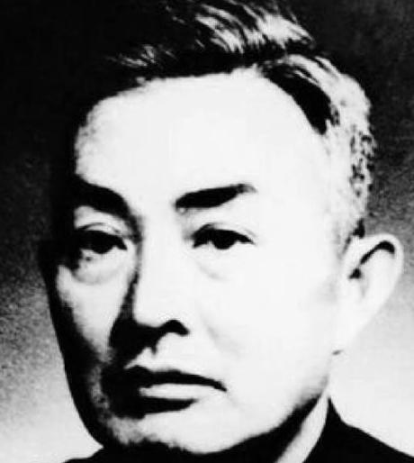 1952年，漂泊十五年的陈昌浩终于回到了祖国，可眼前的一切早已物是人非，妻子已经