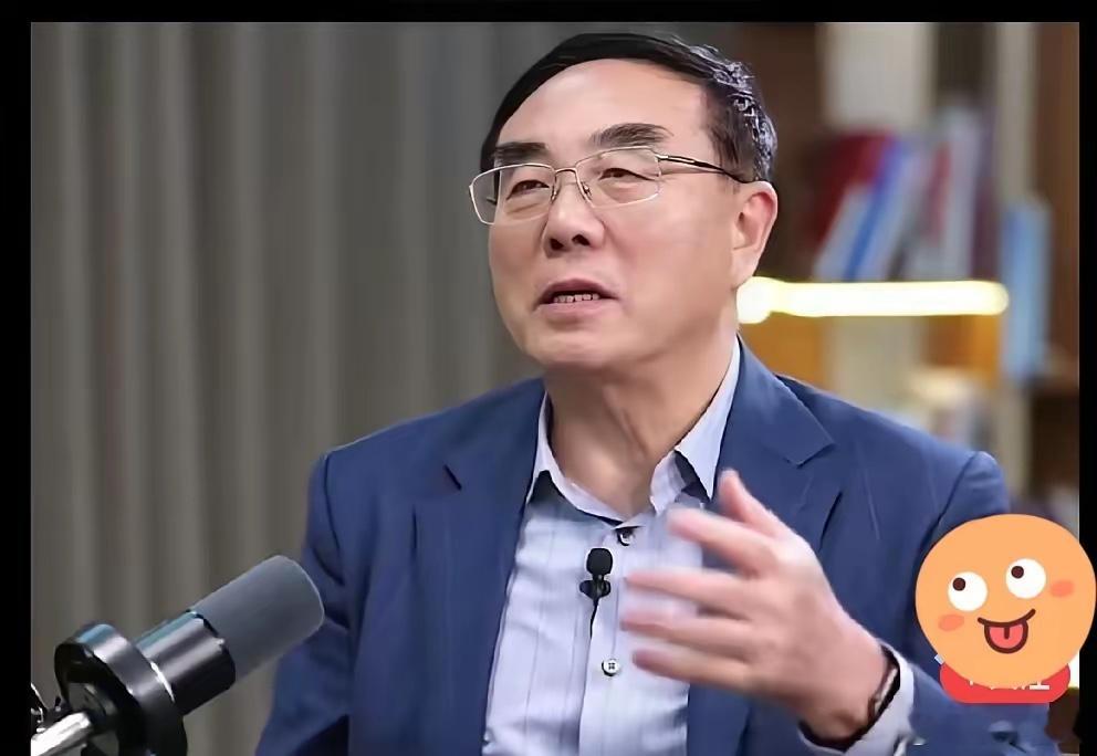 刘纪鹏：看好明年股市。机遇大于挑战，继续看好明年股市。中国发展高科技，必须有一个