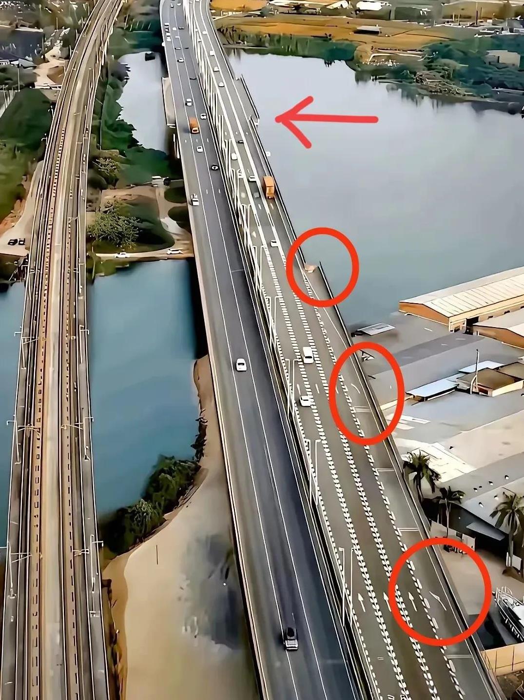 这座高架桥确实不合理。估计原来是要规划四条车道，不知道出于什么原因，修到这里的