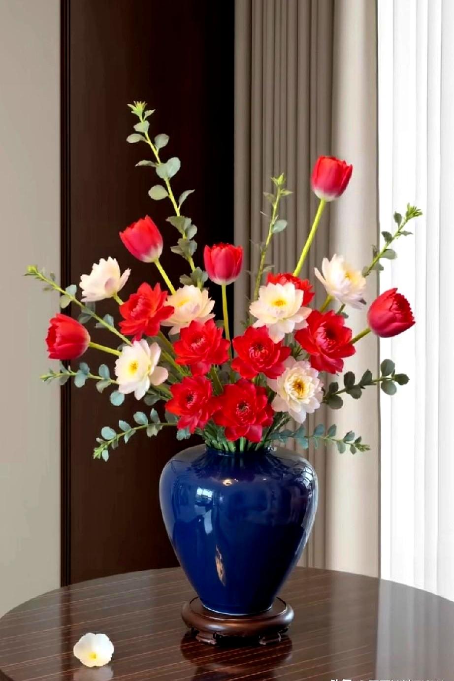 今天看到一段对话，真把我看笑了，这就是典型的“给脸不要脸”。宝妈要去亲戚家吃喜