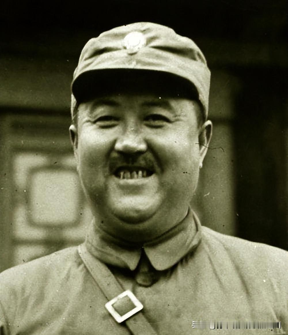 1948年徐向前俘虏一位晋绥军上将，与其密谈了一个小时后对他讲：老同学，你给我当