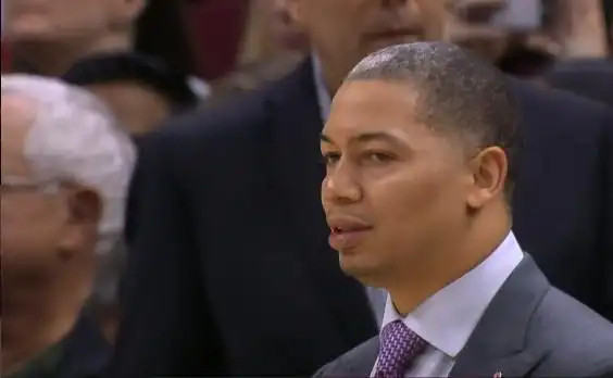 都擦亮了狗眼见证奇迹吧！卢指导的残阵可是一绝！[doge][doge][doge][doge]新