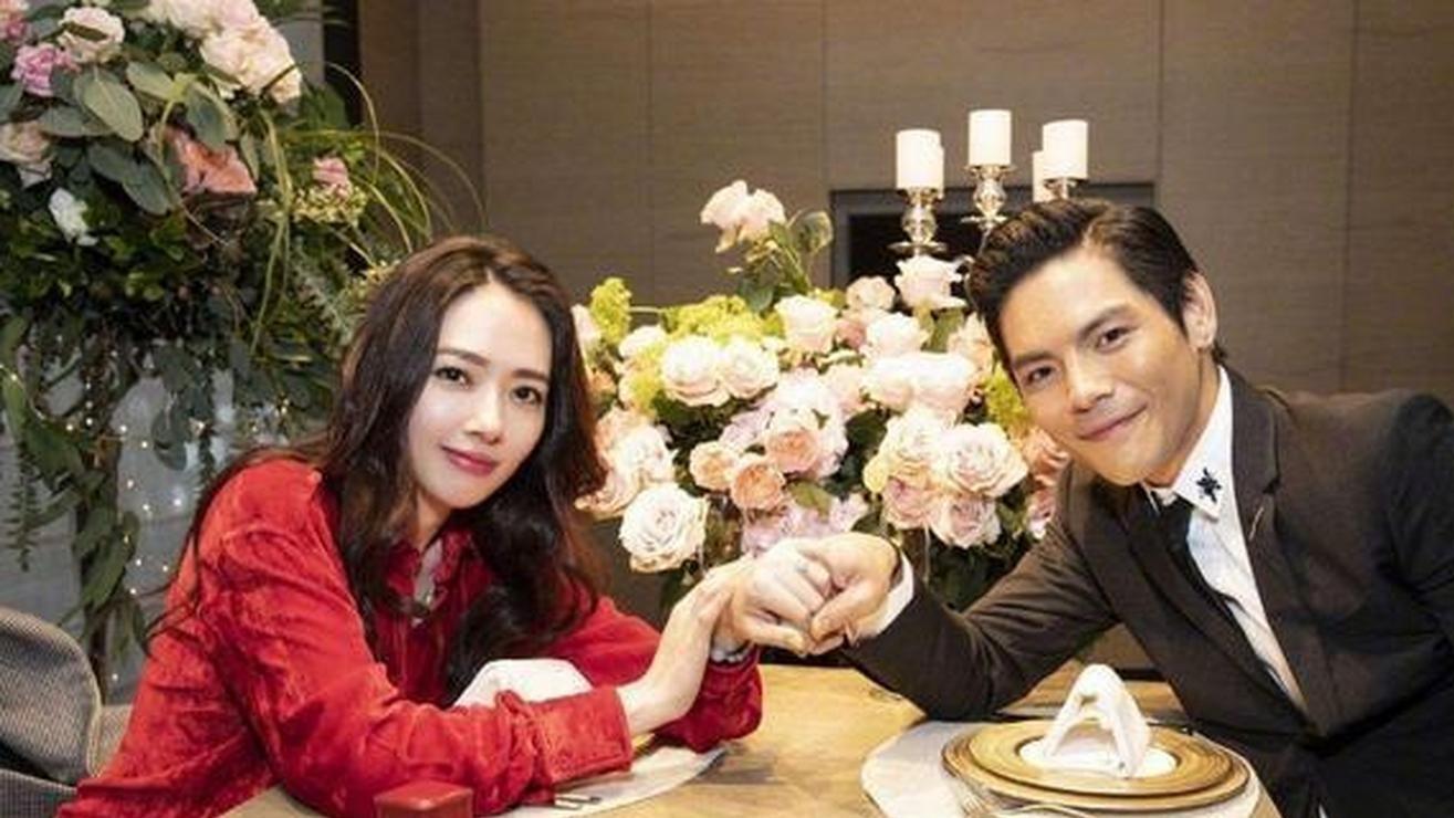 41岁郭碧婷悉尼街拍,豪门生活真面目,引发网友热议
