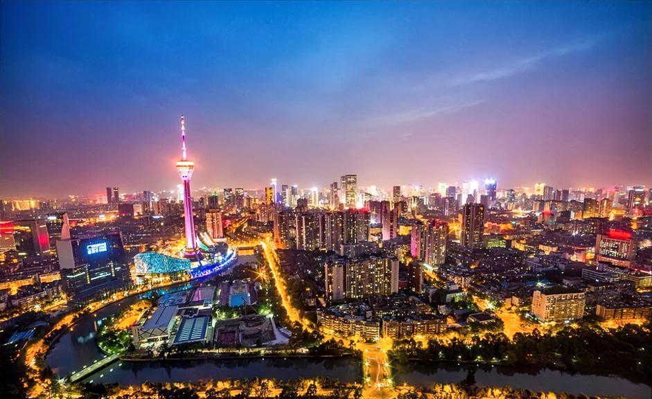 成都市12个区人口：1、锦江区，92万2、青羊区，97万3、金牛区，129