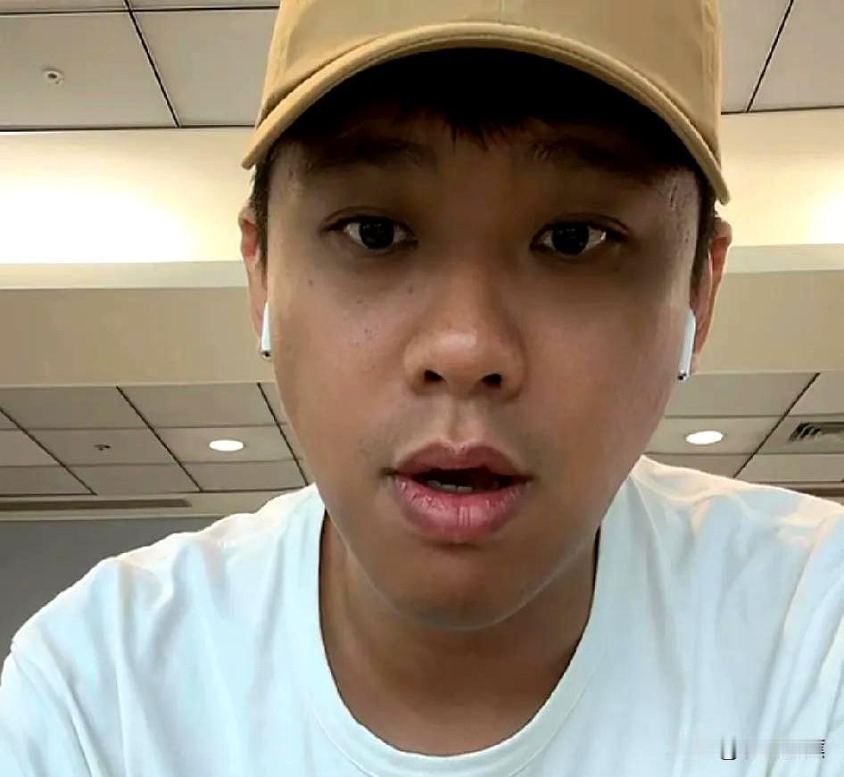 葛斯齐直播时，有人问："那个张某颖到现在还这么猖狂，没有人能治得了她吗？还是兰姐