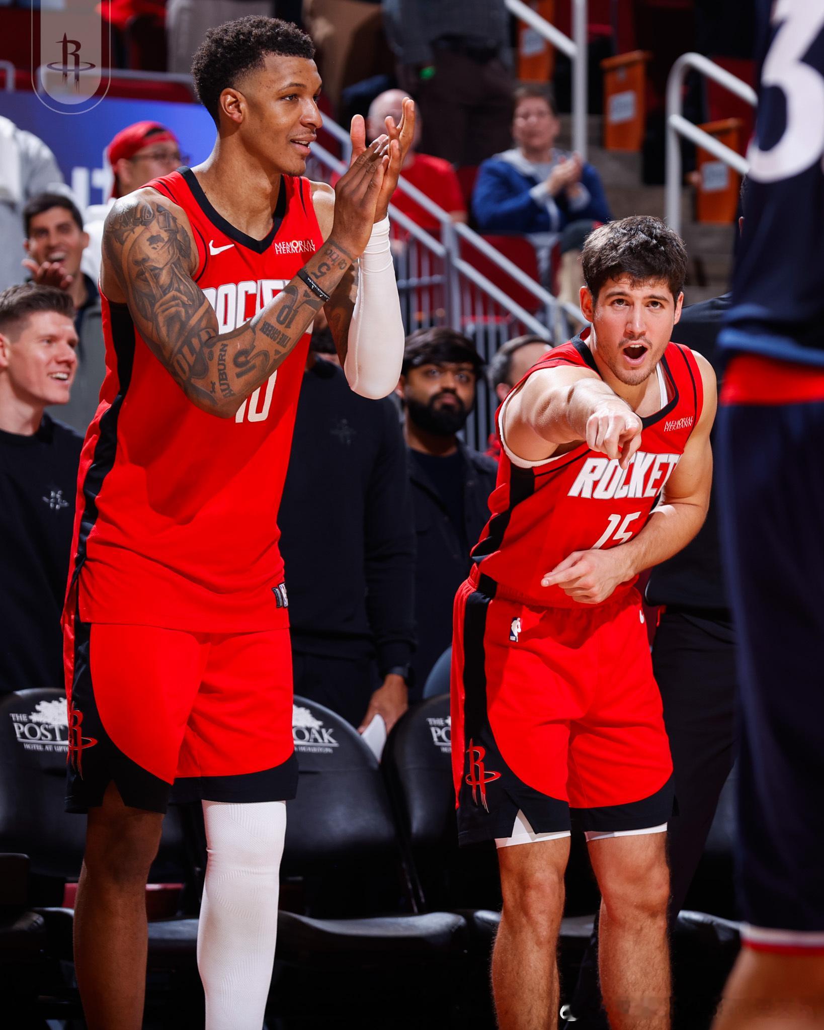 里德·谢泼德谈在场边对裁判判罚的提醒：“我那球确实提醒了，因为那是比赛的关键时刻