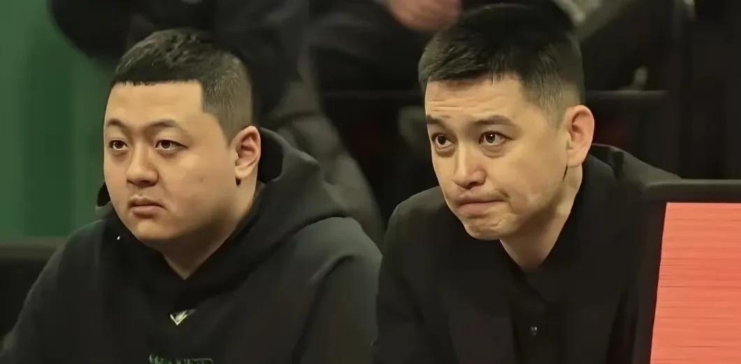 杨鸣瞒天过海！夏季联赛新疆站进行得热火朝天，原来辽宁男篮是早有打算，据媒体人透