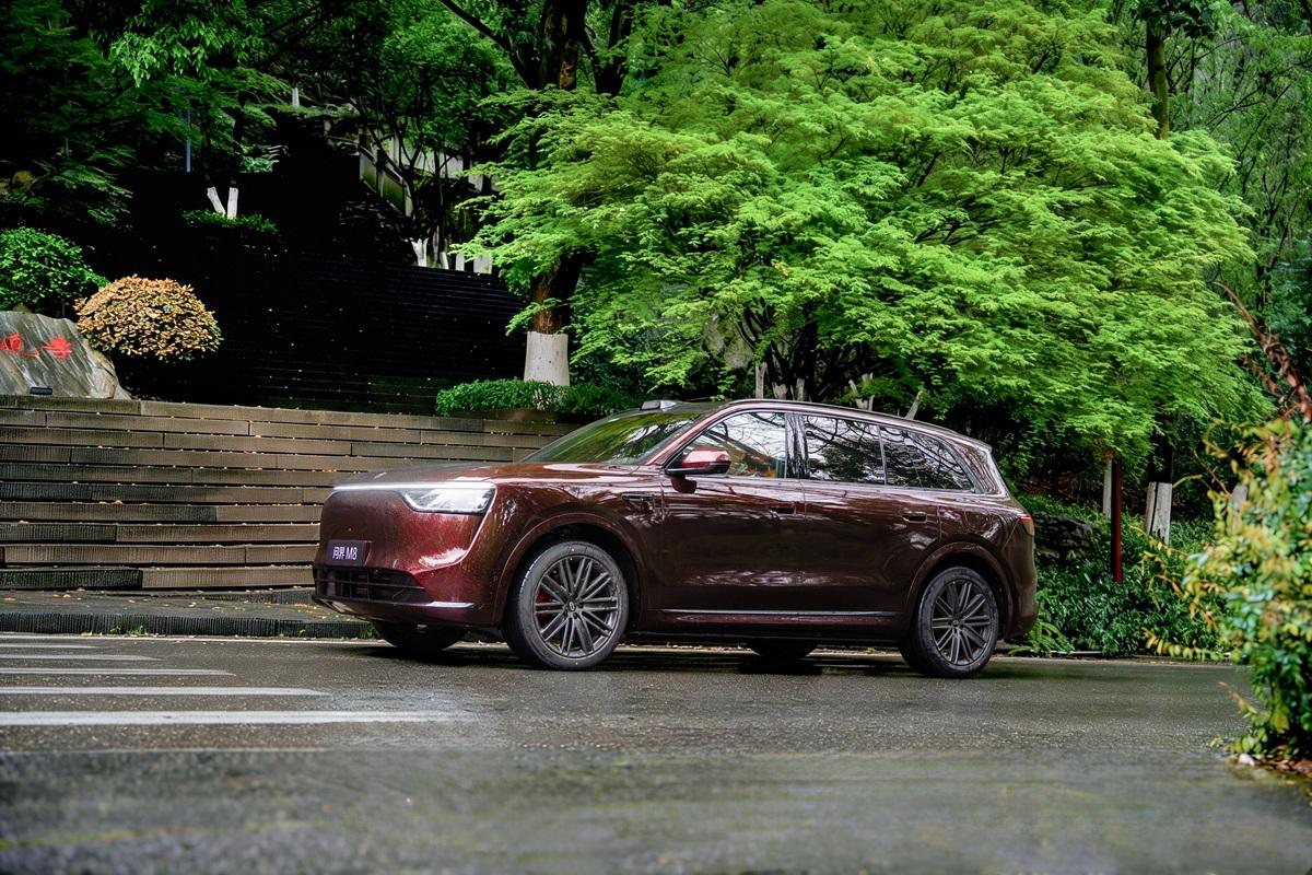 能成为销冠已是不易，还能持续加码升级，新款问界M8就是如此。在今天的华为春季新品