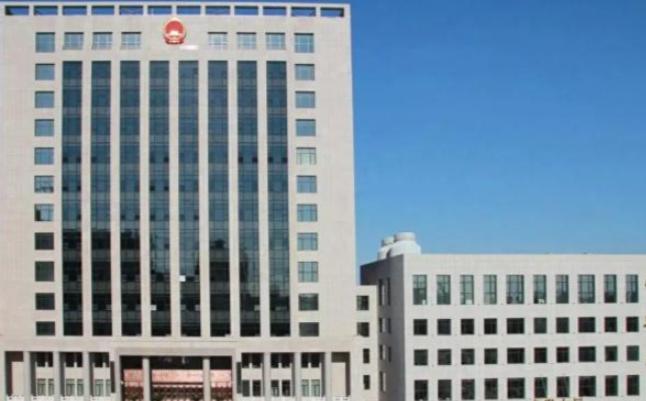 “白嫖成功了？”天津43岁男子被判缓刑后，竟隐瞒判决“潜伏”单位7年。本该被开除