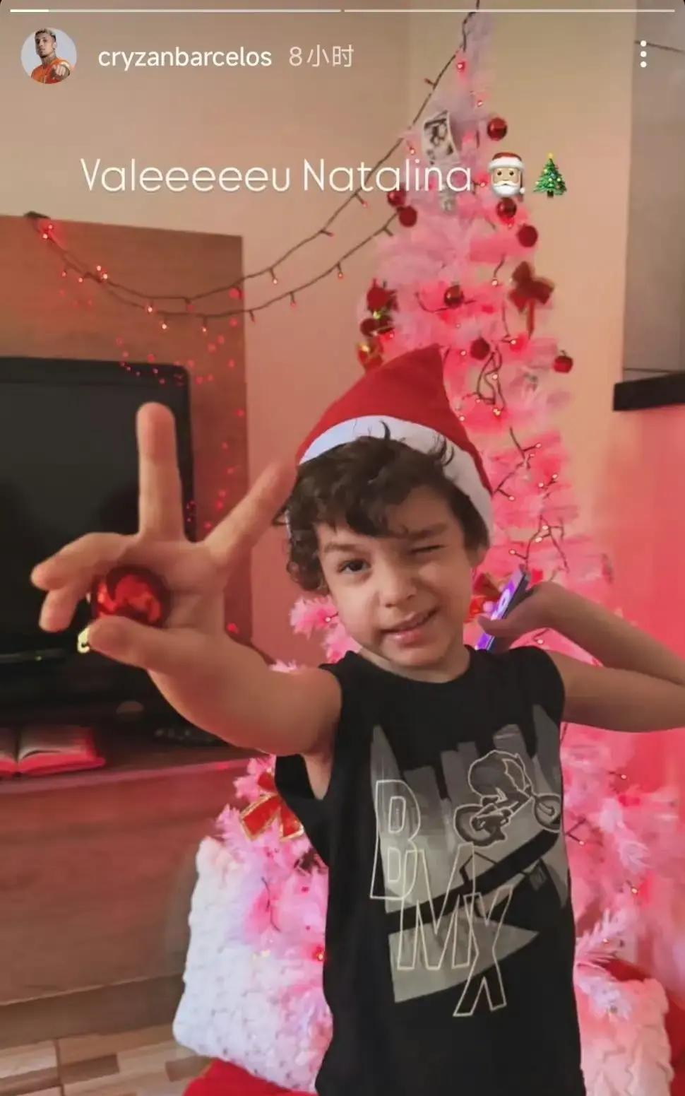 训练强度拉满，不如后院别起火。球员状态的根子，往往埋在生活里。克雷桑飞抵济