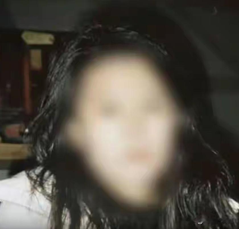 23岁中国女导演在柬埔寨坠亡，看了当地警方通报后，网友更加疑惑了，主要是因