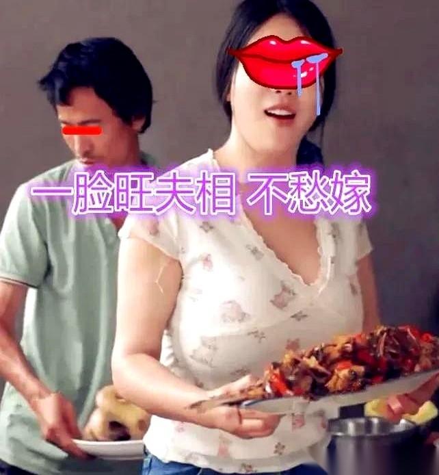 最近网上疯传的一段视频里，四川一对爹妈把催婚玩出了最后通牒：“要么你自己打包嫁出