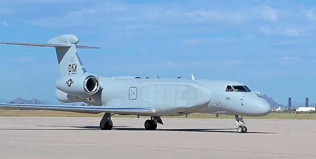 EA-37B电子战飞机EA-37B“罗盘呼叫”（CompassCall）是美
