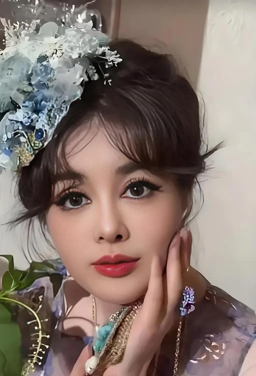 网友问于文红，你觉得韦雪有道德吗？于文红反呛，怎么，在你眼中，有钱人都是不道德