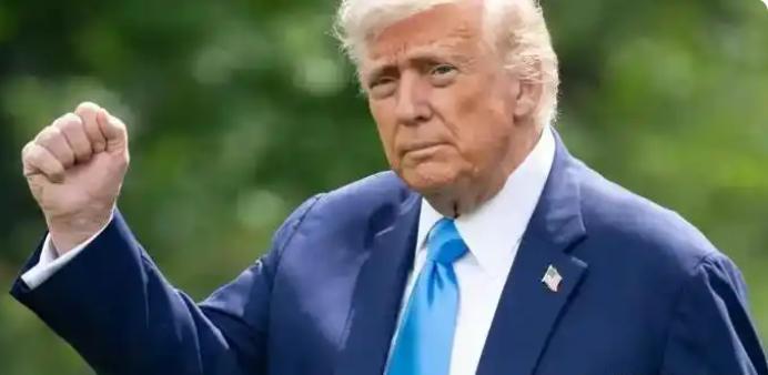 欧洲的产业已经被中美分的差不多了，欧洲最后是蠢死的，没希望了，果然都是按照这个节