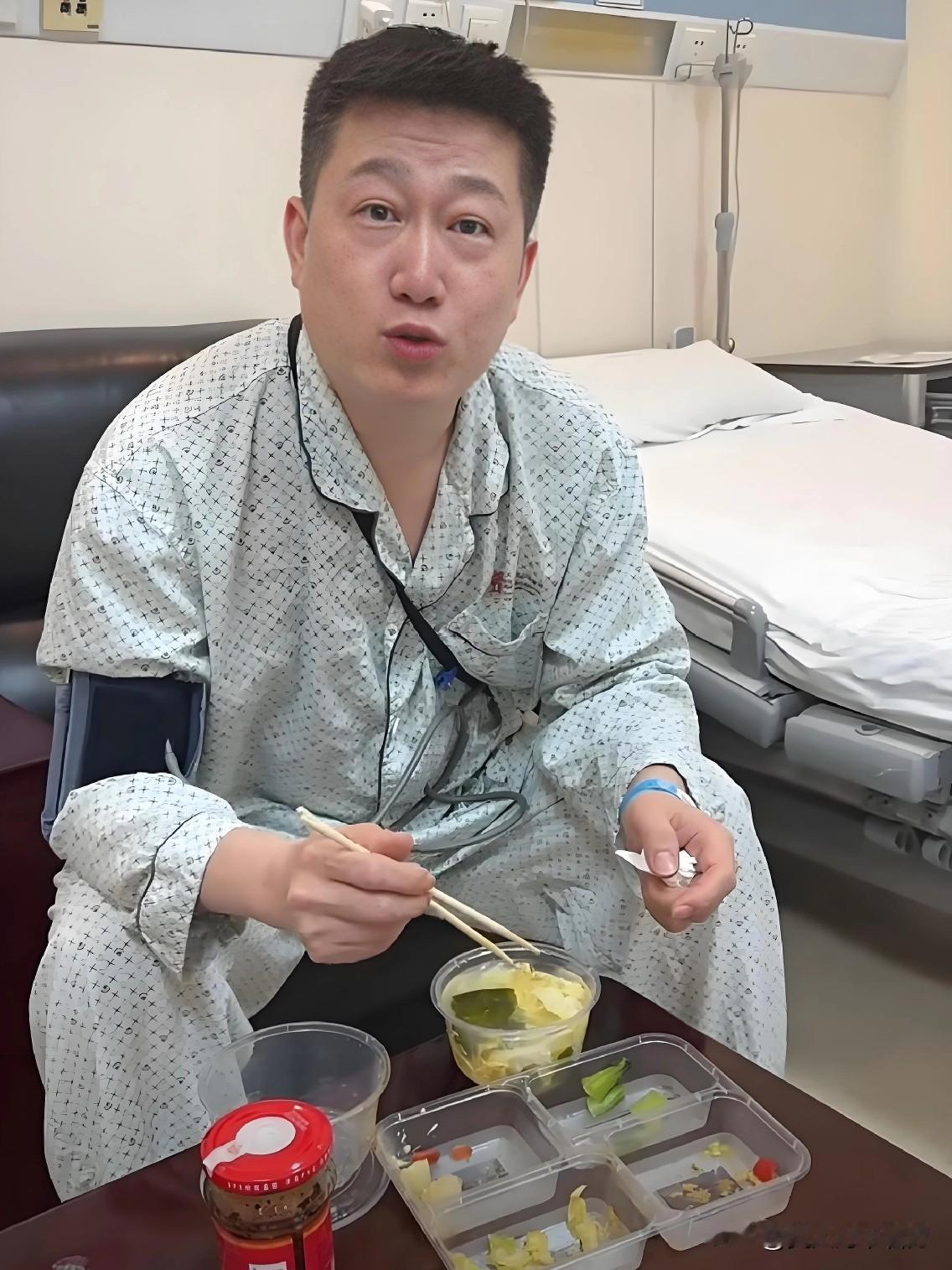 张鹤伦真有病！昨日，群里的姐妹说德云社的张鹤伦生病住院了，我还不信；今天就看