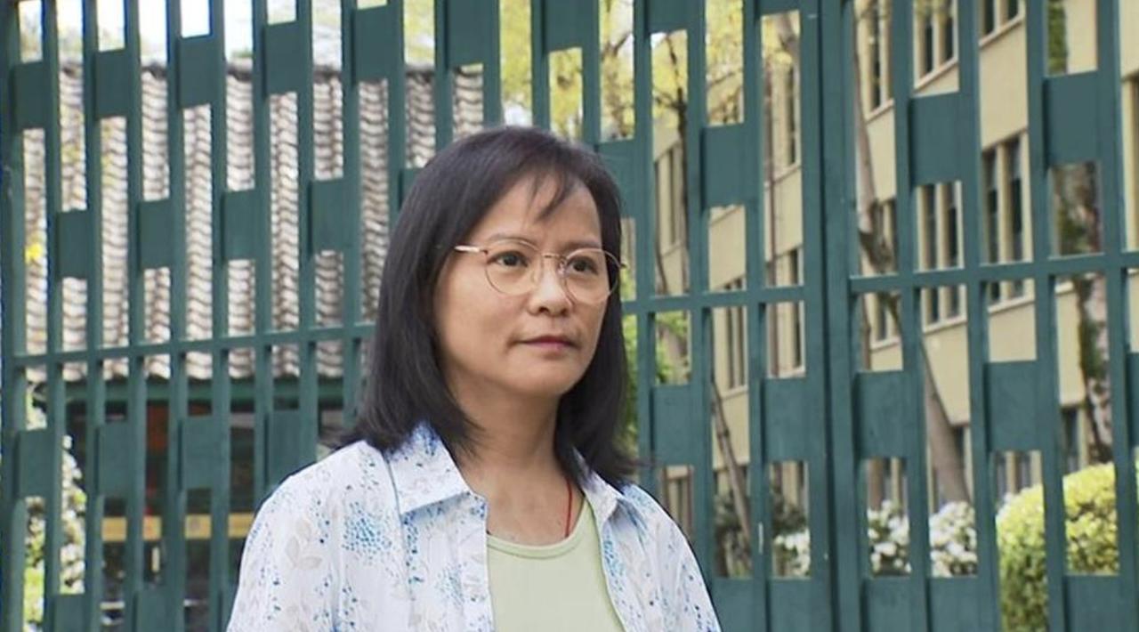 王定宇急眼了，炮轰北一女教师区桂芝，怎么回事？台“立法院”8日通过蓝白版规模