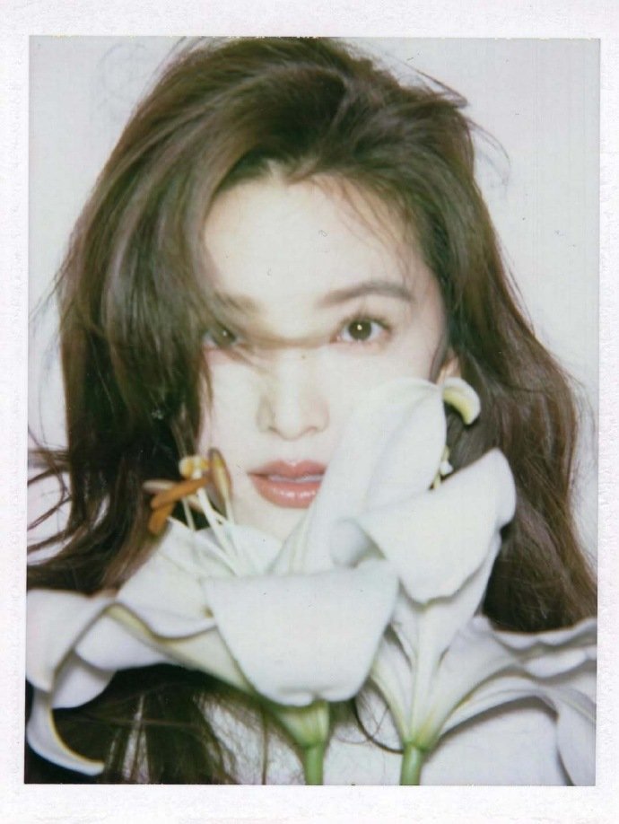 章若楠🌸​​​
