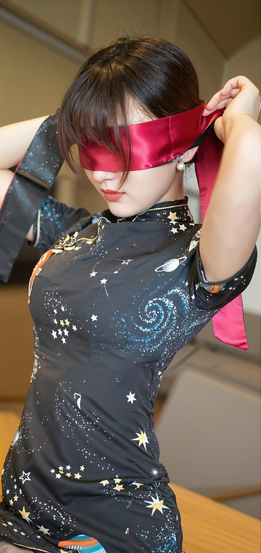 小姐姐说：“做人做事，一定不要有完美主义倾向，谁都会犯错，拼尽全力就好。”