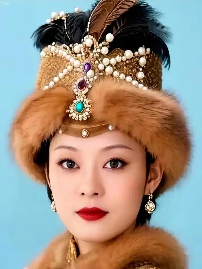 让孙俪来扮演王熙凤？我看不如演尤三姐。听说郑晓龙导演要翻拍《红楼梦》，光是选角就