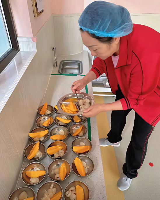 幼儿园的水果看出什么问题了吗