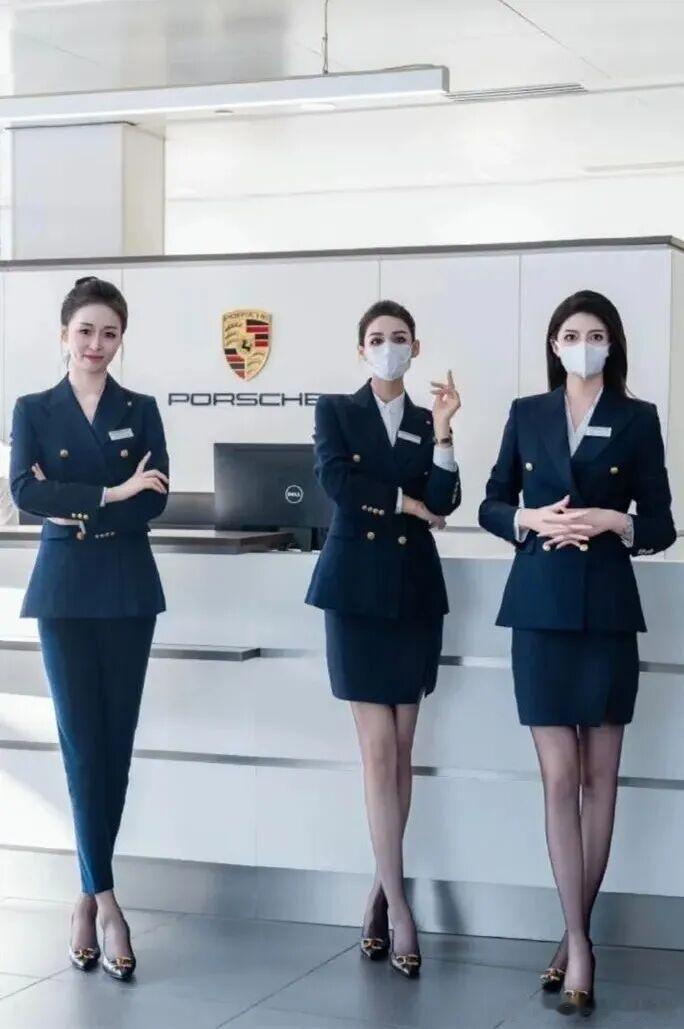 据说保时捷三姐妹集体去了尊界，这是营销还是真的？总之这个事很吸引眼球。尊界s80