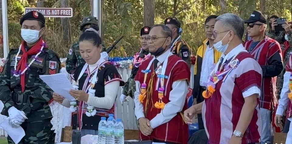 就在昨天，宣布脱离缅甸，哥都礼共和国正式成立！2026年1月5日，泰缅边境的