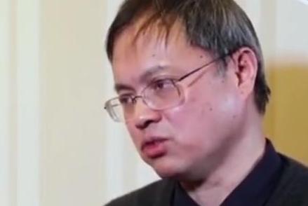 2023年的一场人口研讨会上，大屏幕蓦地跳出一串数字。黄文政凝视良久，而后郑重开