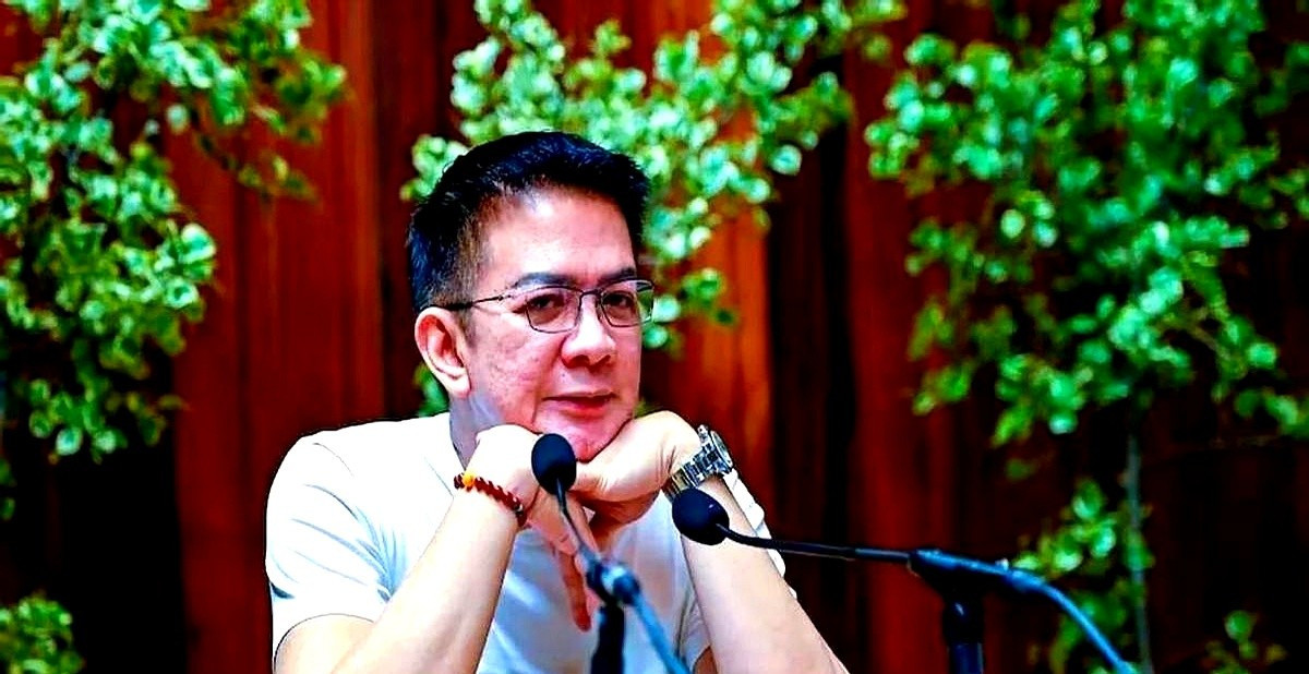 玩转政治平衡术---菲律宾政坛风云变幻，你以为他要出手了