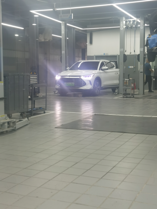 比亚迪宋plusdmi电池更换电池充进去的电越来越少了，最少的时候快充半小时就