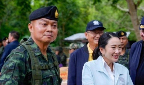首相佩通坦拒绝辞职将继续履职---