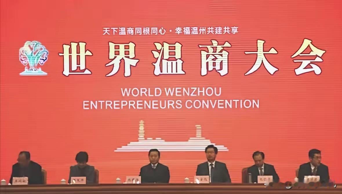 [捂脸哭]对不起，没忍住！[呲牙笑]我不厚道的笑了……只有四川人