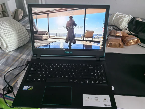 LOL，打瓦，CSGO，逆水寒，魔兽，梦幻，dnf，等等各类网游，均可流畅玩耍千元笔记本畅玩腾讯全家
