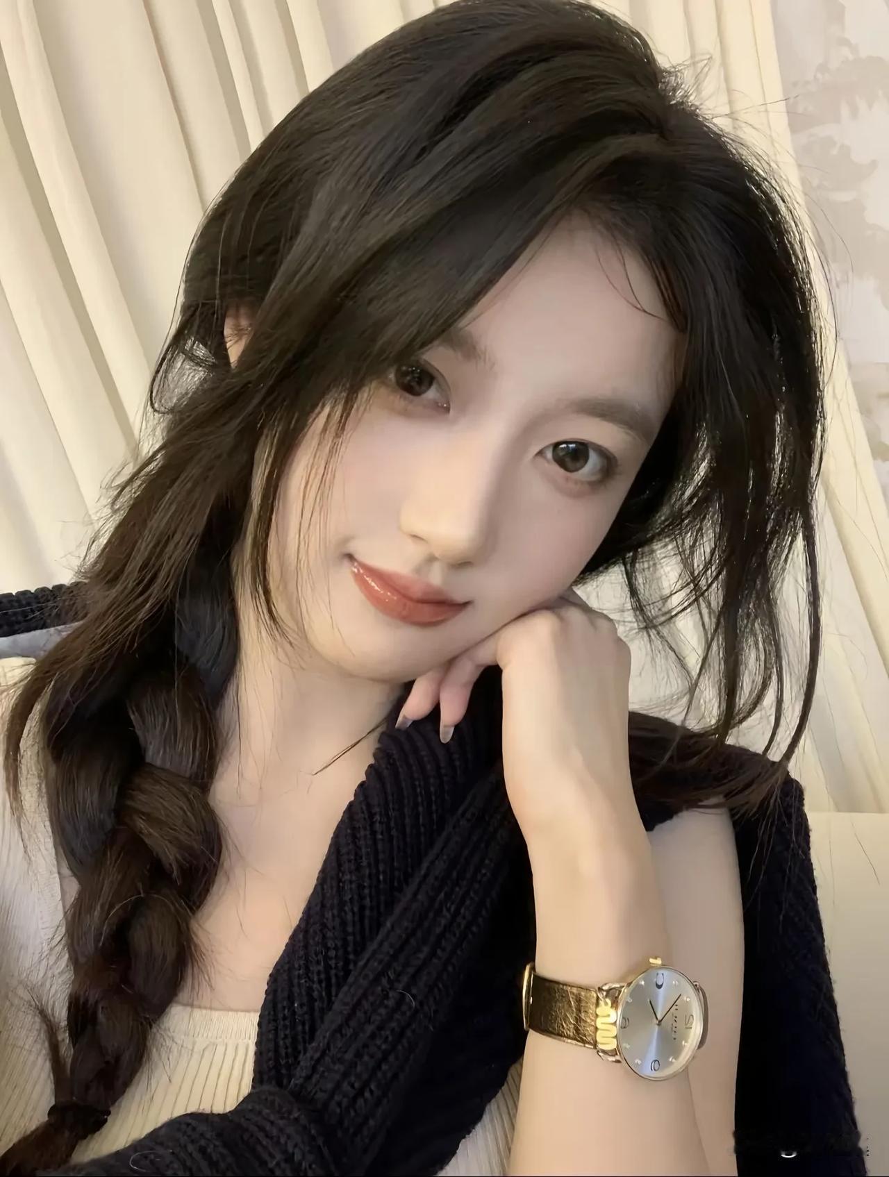 我觉得韵味是内在气质与外在风度的融合。