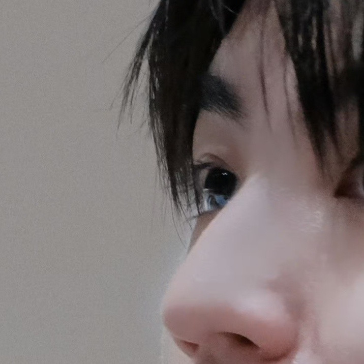 怀孕的时候猛吃葡萄就是为了生出这样的大眼萌宝。