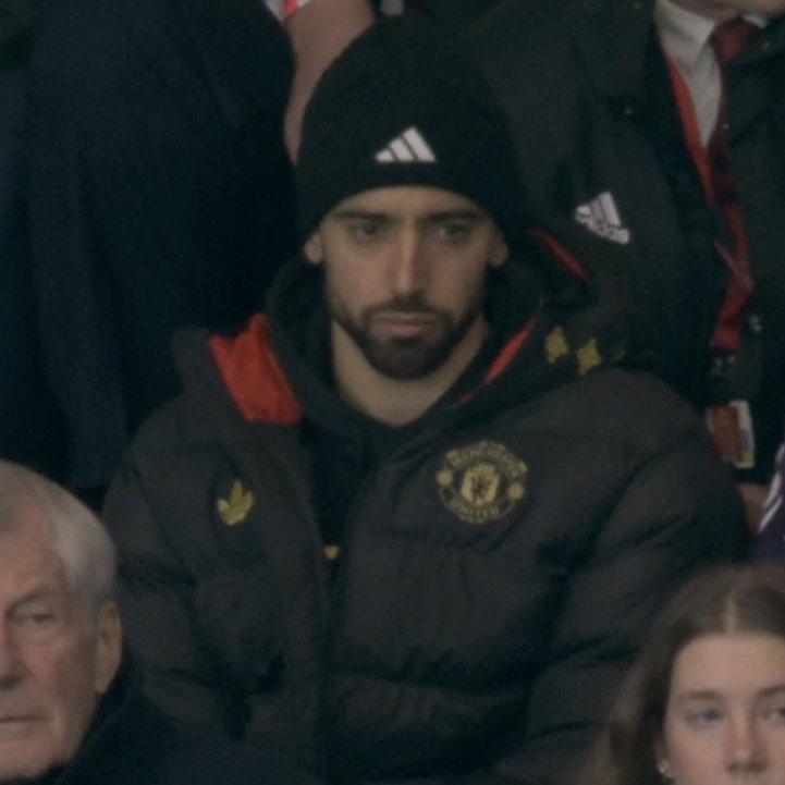 来，来，那些说曼联没有B费就不会踢球的哥们出来。打脸不[滑稽笑]这个世界少了谁不